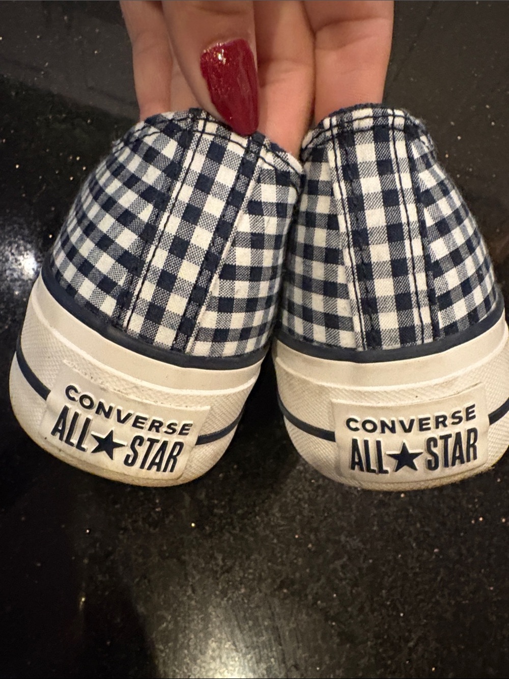 WOMEN'S CONVERSE CHUCK TAYLOR ALL STAR LIFT OX GINGHAM PLATFORM SNEAKERS - Picture 7 of 9